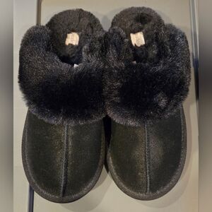 Target Black Faux Fur Slippers